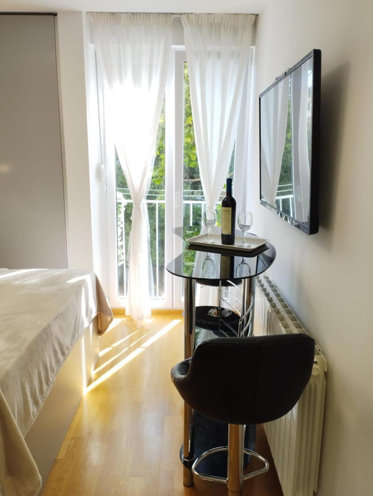 Bella Vista - Cozy Apartments With Easy Check-In And Free Parking Spalato Esterno foto